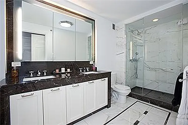 Sold by Living New York | media 5