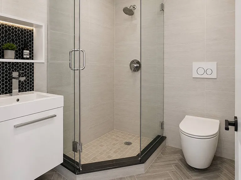 717 Dekalb Ave #5B — Photo 8