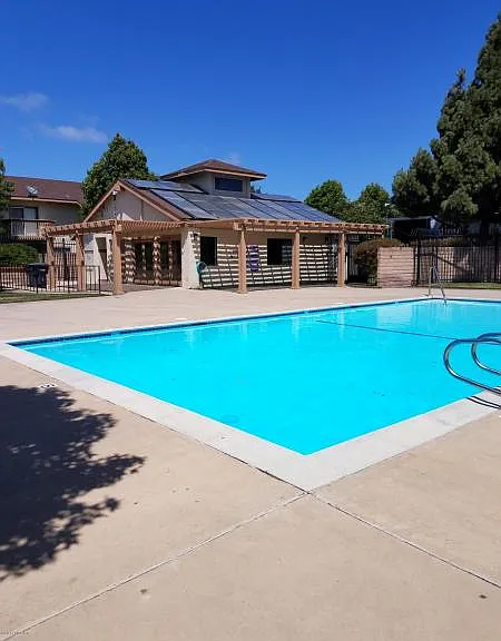 71 Village Circle Dr — Photo 18