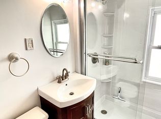 50 Bretton Rd FLOOR 3, West Hartford, CT 06119