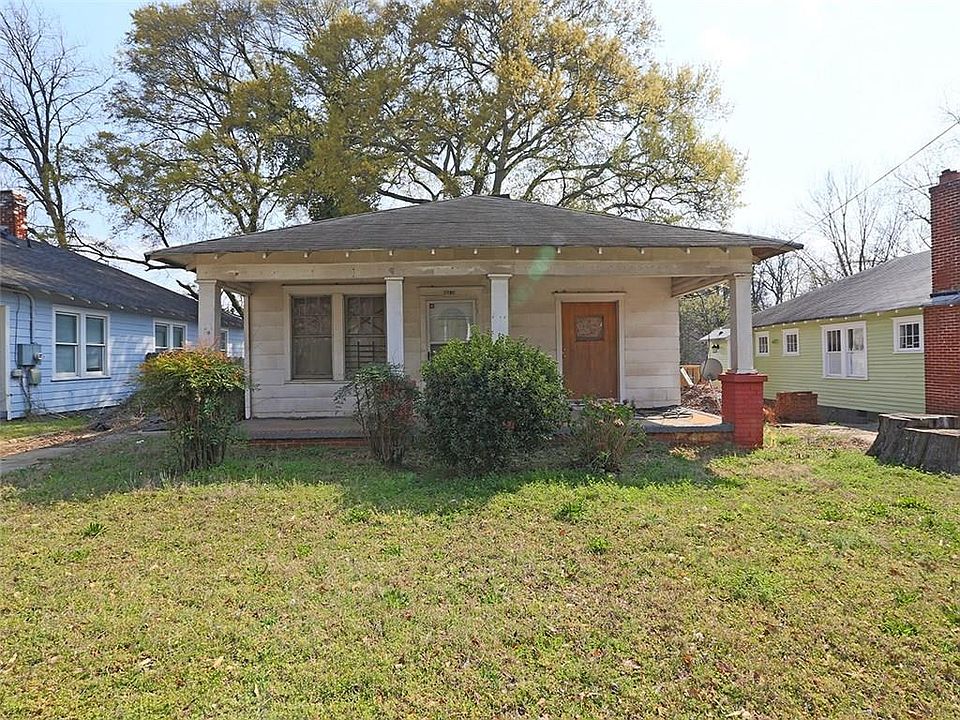 1st image of 1121 Boulevard Dr SE