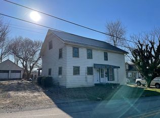 11050 Old Trail Rd, Irwin, PA 15642