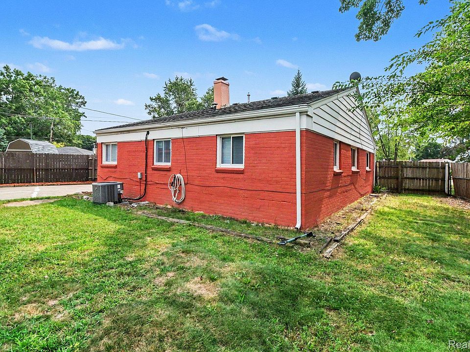 31282 Fernwood St, photo 22