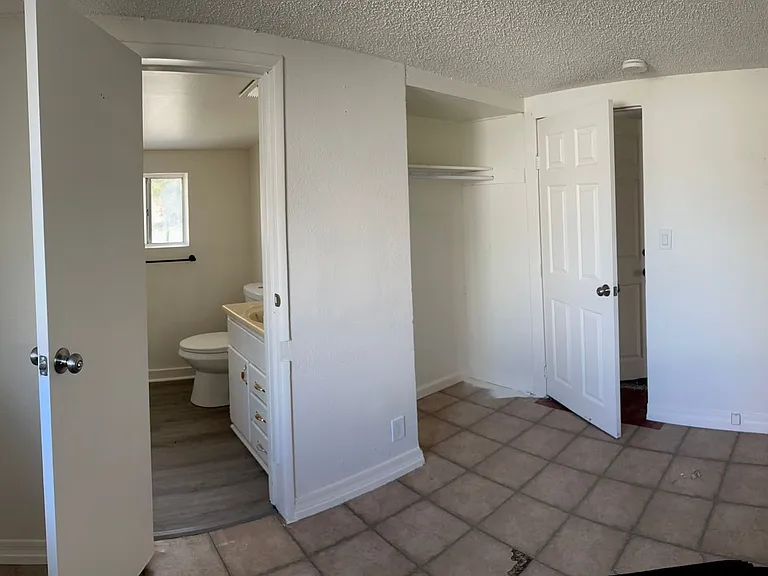 249 Idyllwild Dr — Photo 10