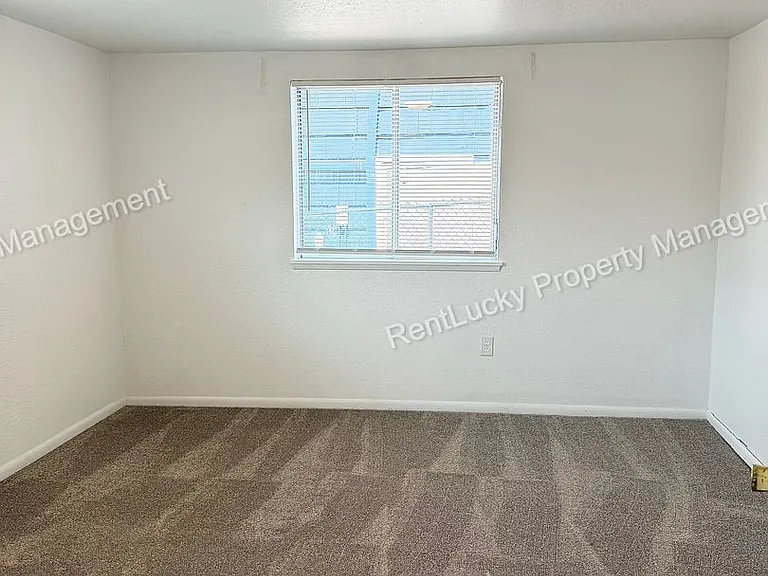 5511 18th Ave S — Photo 22