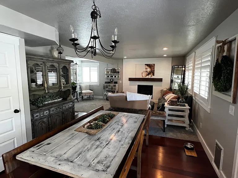 76 E Fairway Dr — Photo 5