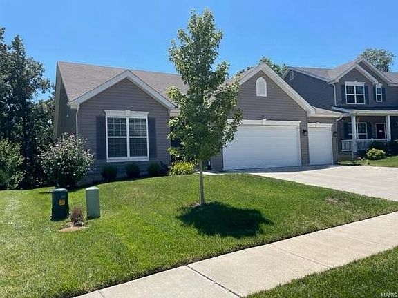 2nd image of 110 Keystone Ridge Dr