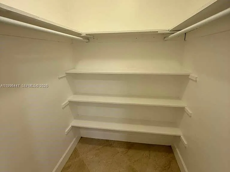 325 NE 131st St — Photo 38