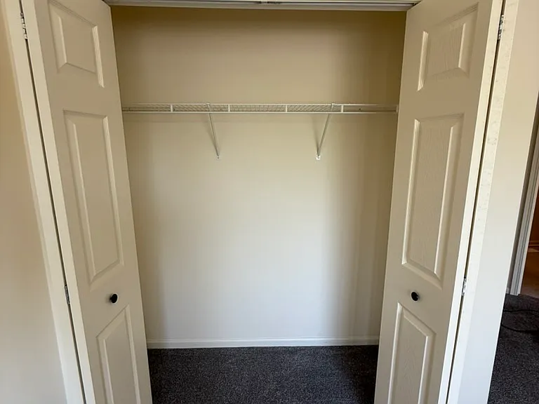 533 Mallard Ln #D — Photo 5