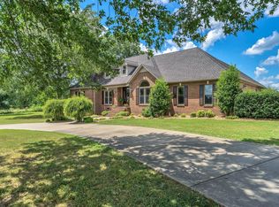 1395 Ragsdale Rd, Manchester, TN 37355