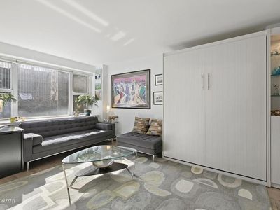 115 E 9th St APT 6M, New York, NY, 10003