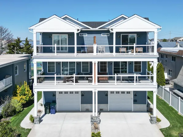 144 44th St S #B, Brigantine, NJ 08203