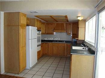 2nd image of 4571 Catherine Ln