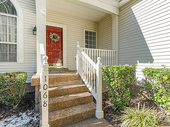 4th image of 1068 Tulip Grove Rd