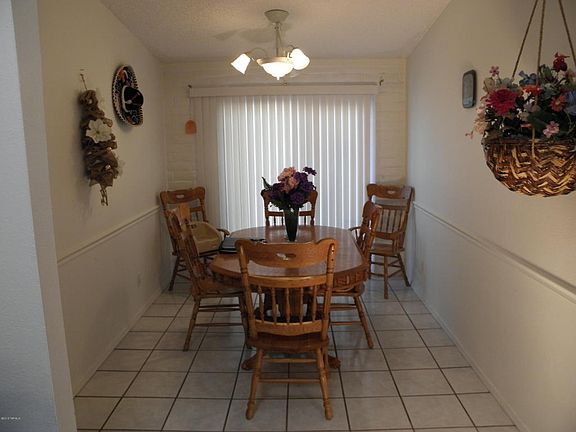 5th image of 1121 N Avenida Marlene