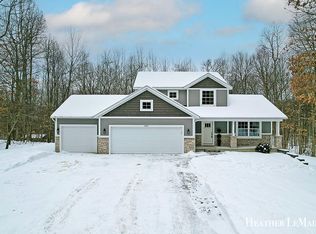 932 Tibalew Dr NW, Sparta, MI