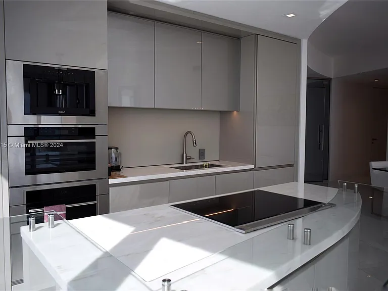 18975 Collins Ave #1804 — Photo 3