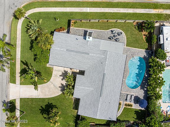 4th image of 571 Kale St