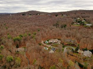 4 Hilltop Park, Wilbraham, MA 01095