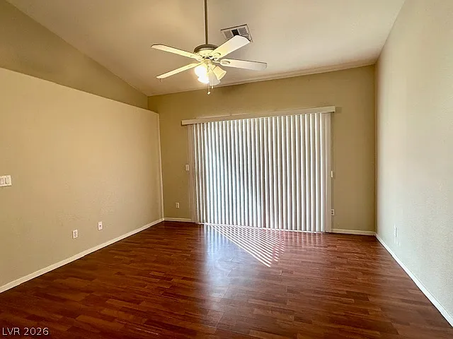 5255 Island Chain Rd — Photo 11