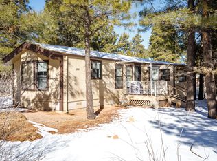 2877 Lazy Bear Trl, Overgaard, AZ 85933