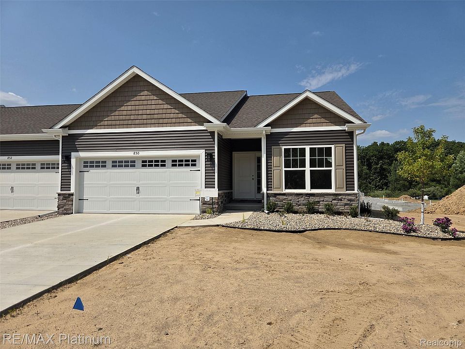 1st image of 850 Oakwood Cir #41