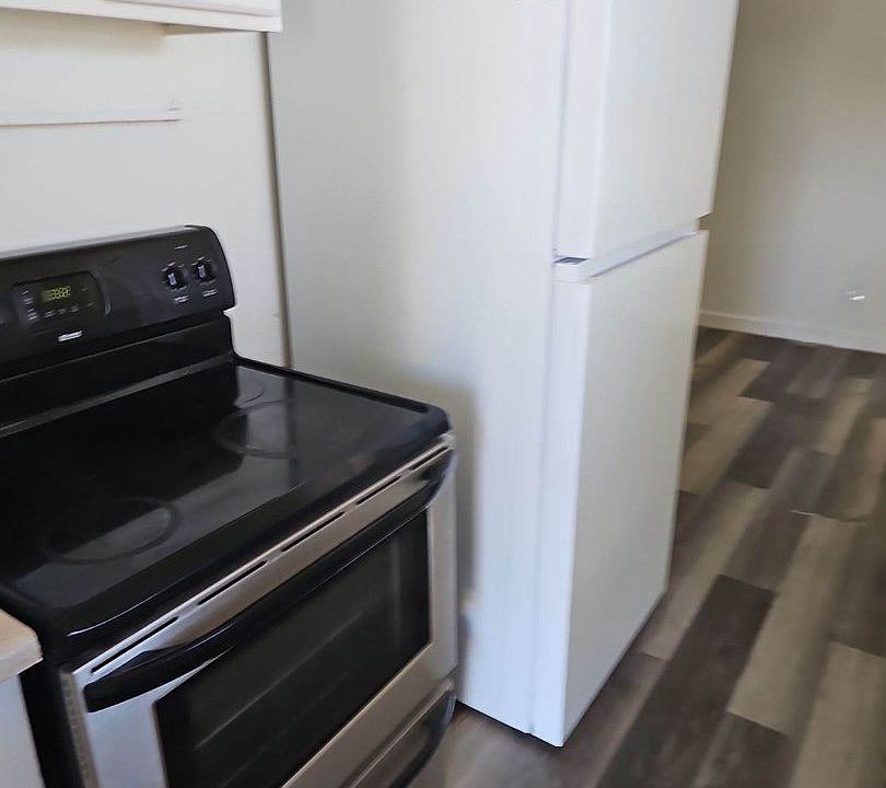 1st image of 131 W Lindbergh Ave #B