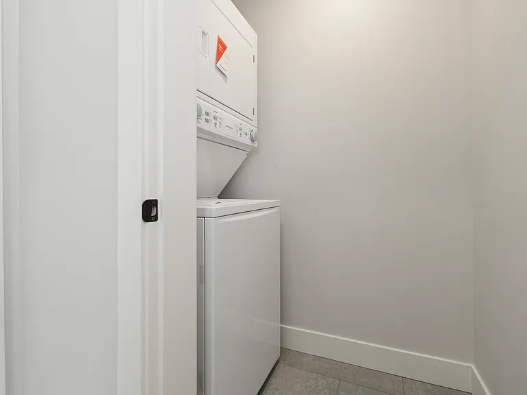 45754 Wellington Ave #503 — Photo 6