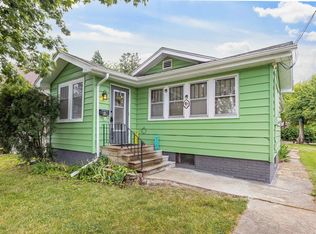 2221 11th Ave, Rockford, IL