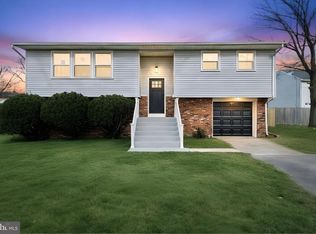 26 Nicholas St, Pemberton, NJ 08068