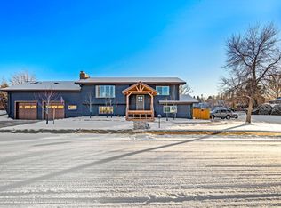 1136 20th Ave SW, Great Falls, MT 59404