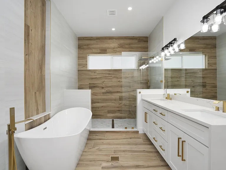 711 Tropical Dr — Photo 35