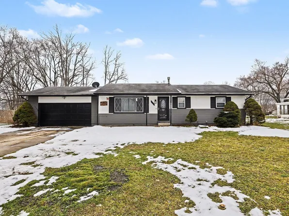 18460 Brewster Dr, Bristol, IN 46507