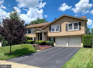 733 Southwick Cir, Somerdale, NJ 08083