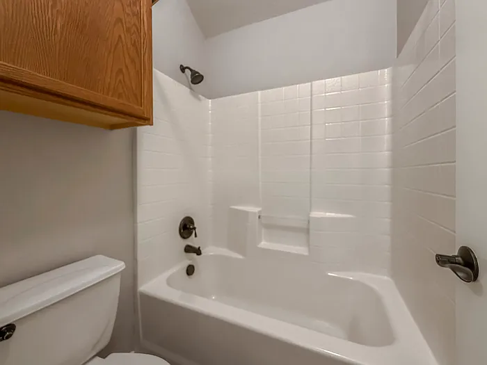 1072 Aviary Dr — Photo 16