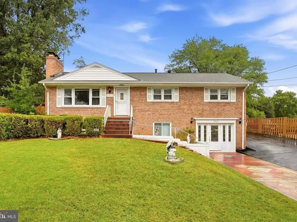 5905 Ridge View Dr, Alexandria, VA 22310