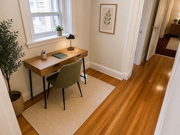 2nd image of 1174 Boylston St #31