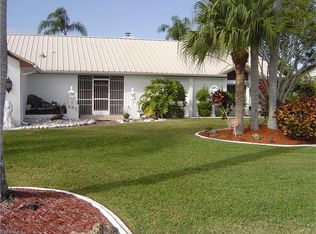 402 Grenier Dr, North Fort Myers, FL 33903