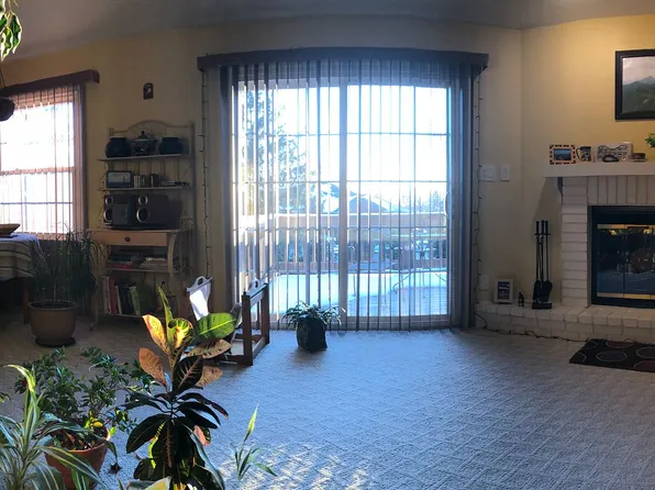 6 Quail Ridge Ct APT D, Owensboro, KY 42303