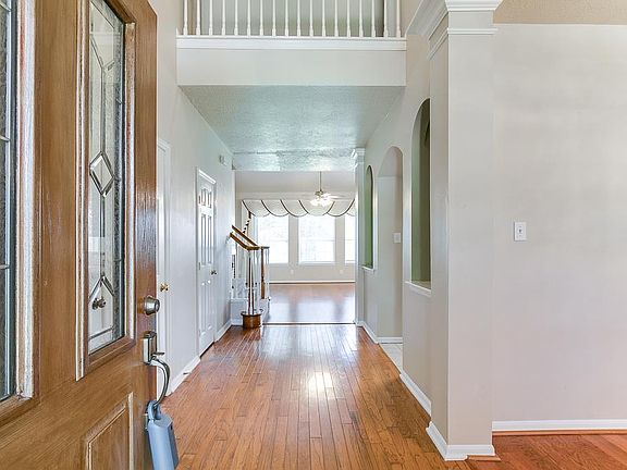 3rd image of 4211 Tasselwood Ln
