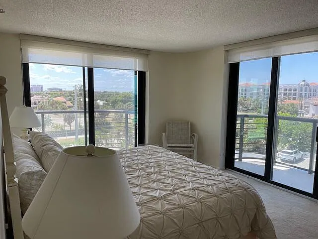 250 S Ocean Blvd #3H — Photo 24