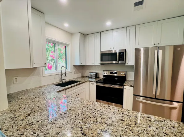 512 Mallard Head Ln, Mooresville, NC 28117