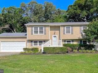 37004 Tanyard Dr, Mechanicsville, MD 20659
