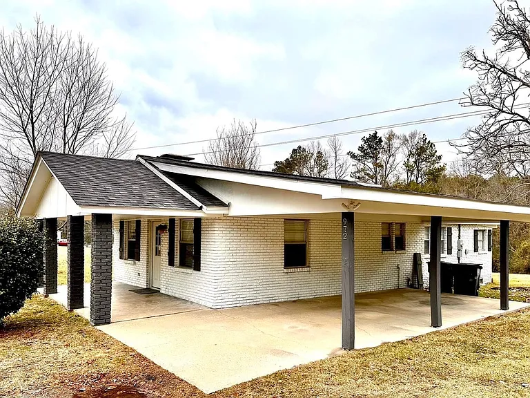972 Luther Carter Rd — Photo 4