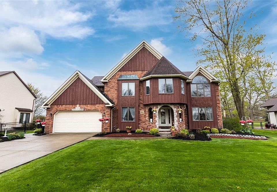 1st image of 84 River Oaks Dr