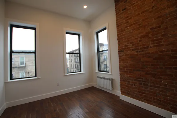 Rented by Onyx | media 1