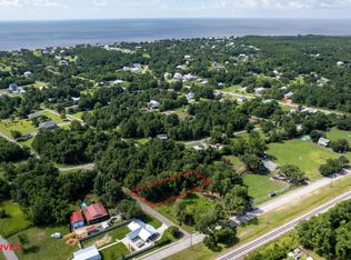 447 Sandy St, Waveland, MS 39576