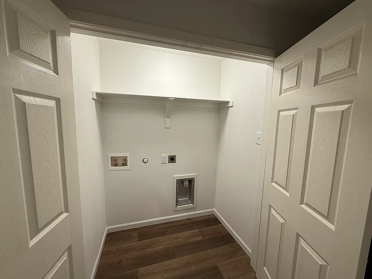10106 Brockbank Dr — Photo 17