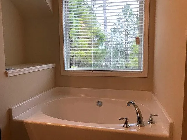 930 Township Cir — Photo 38