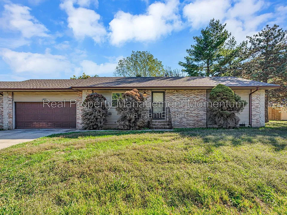 304 N Elm Ave